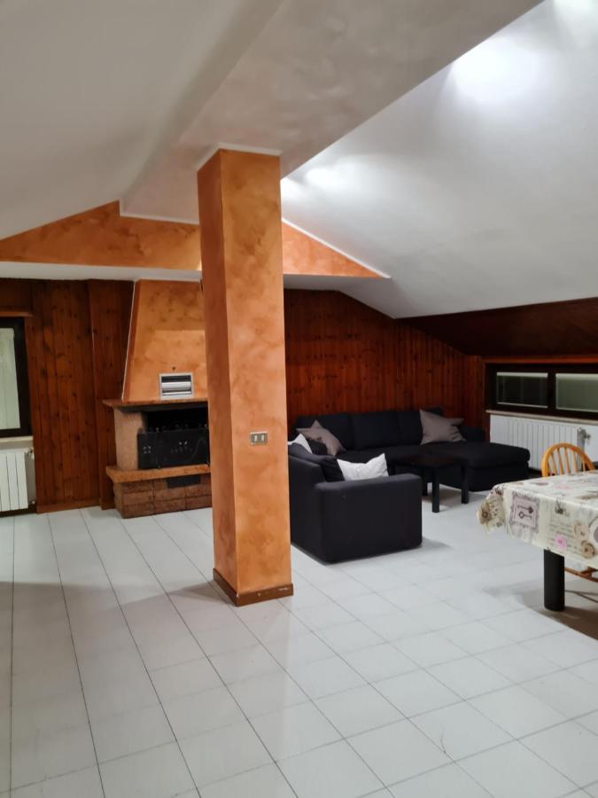 Affittacamere Airport Orio Bergamo أوريو آل سيريو المظهر الخارجي الصورة